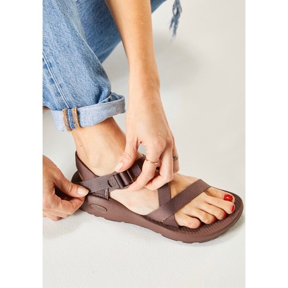 Chaco Z/1 Sandal in Peppercorn - Picture 1 of 6